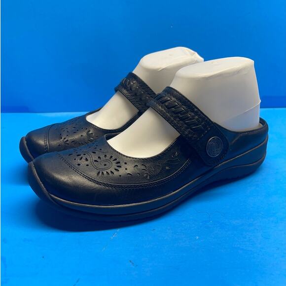 EARTH ORIGINS Women's Leather Shoes Black Loafer Slip On Comfort Jocelyn  8 M - Picture 2 of 12